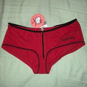 💎💎💎 3/$20 Sanrio Hello Kitty Zipper Underwear